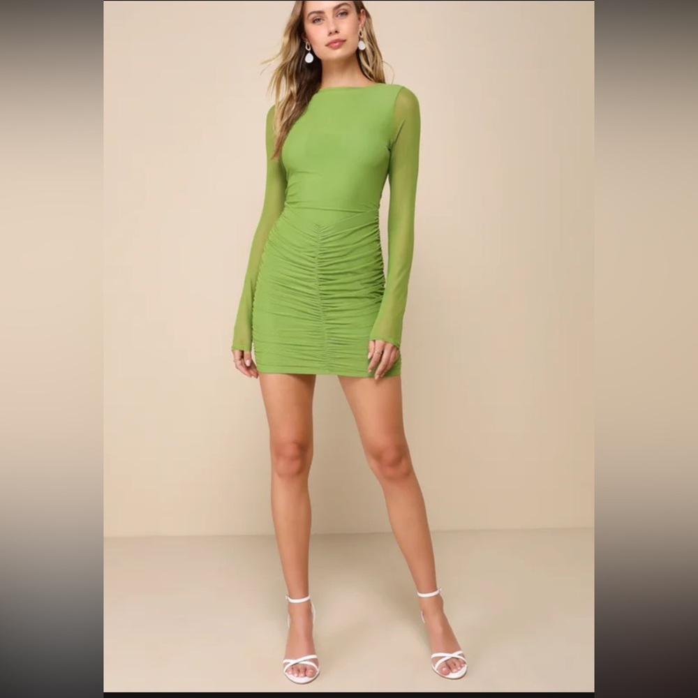 Lulus Elegant Green Long Sleeve Dress